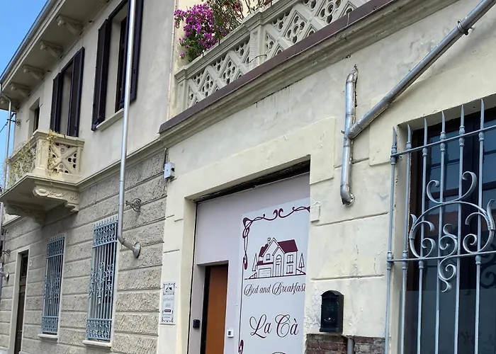 Apartment La Ca Di Fra Turin